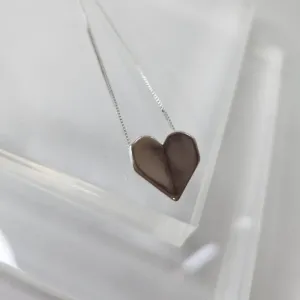 COLAR PRATA CORAÇÃO ORIGAMI