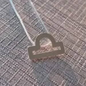 COLAR PRATA LIBRA