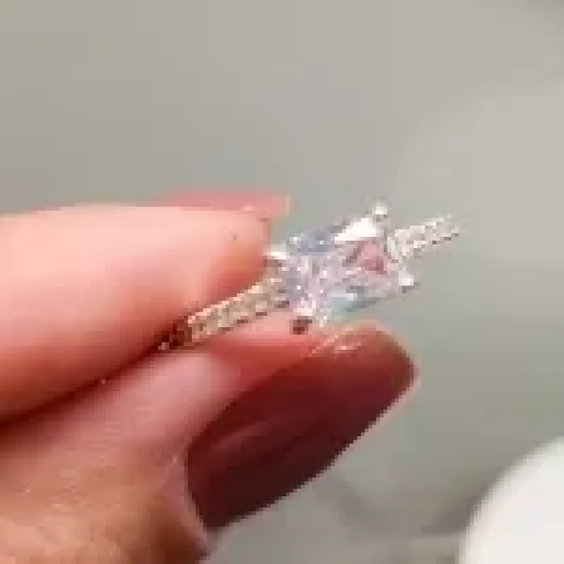 ANEL PRATA RETANG CRISTAL	