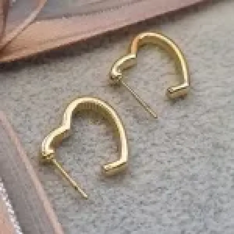 BRINCO OURO ARGOLA CORAÇÃO L M PINO	
