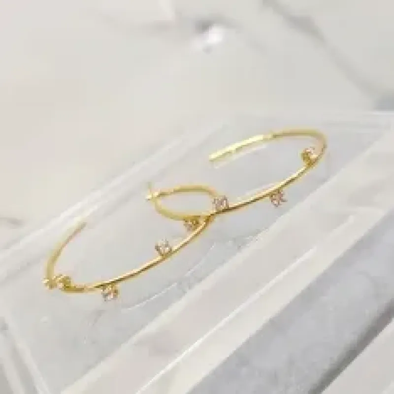 BRINCO OURO ARGOLA FIO ZIRC PONTO	