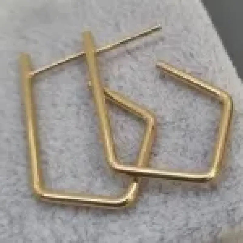 BRINCO OURO ARGOLA LOSANGO P	
