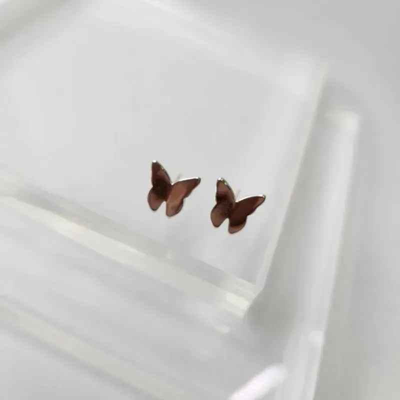 BRINCO PRATA BORBOLETA ORIGAMI G