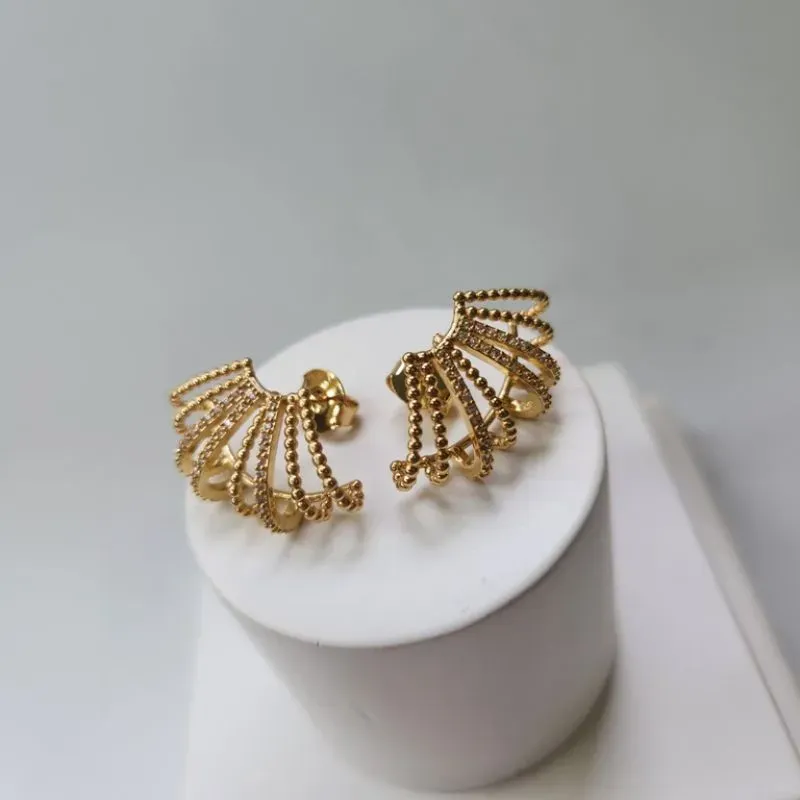 BRINCO OURO CONCHA Z BOLINHAS