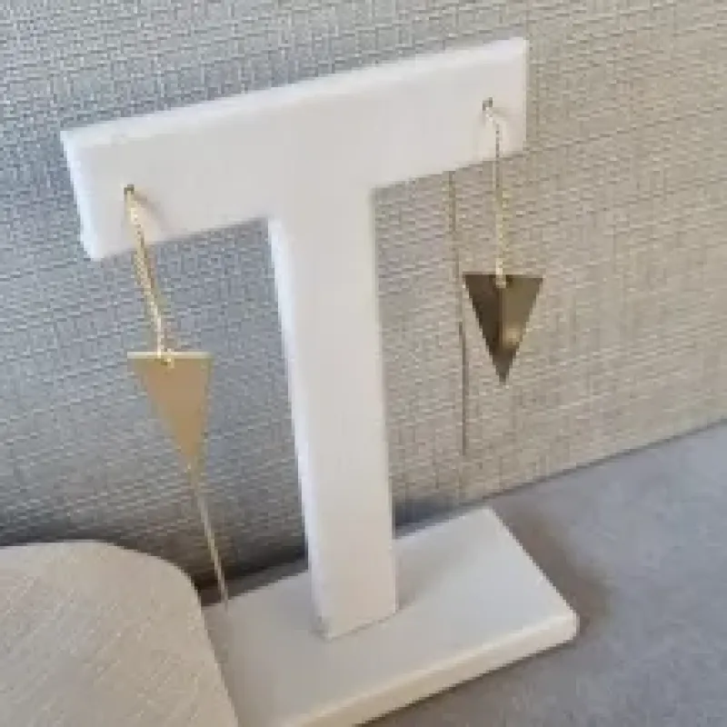 BRINCO OURO CORRENTE TRIANGULO	