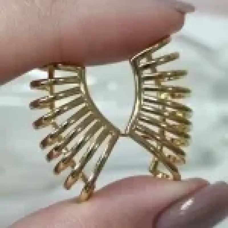 BRINCO OURO EAR CUFF FIOS	