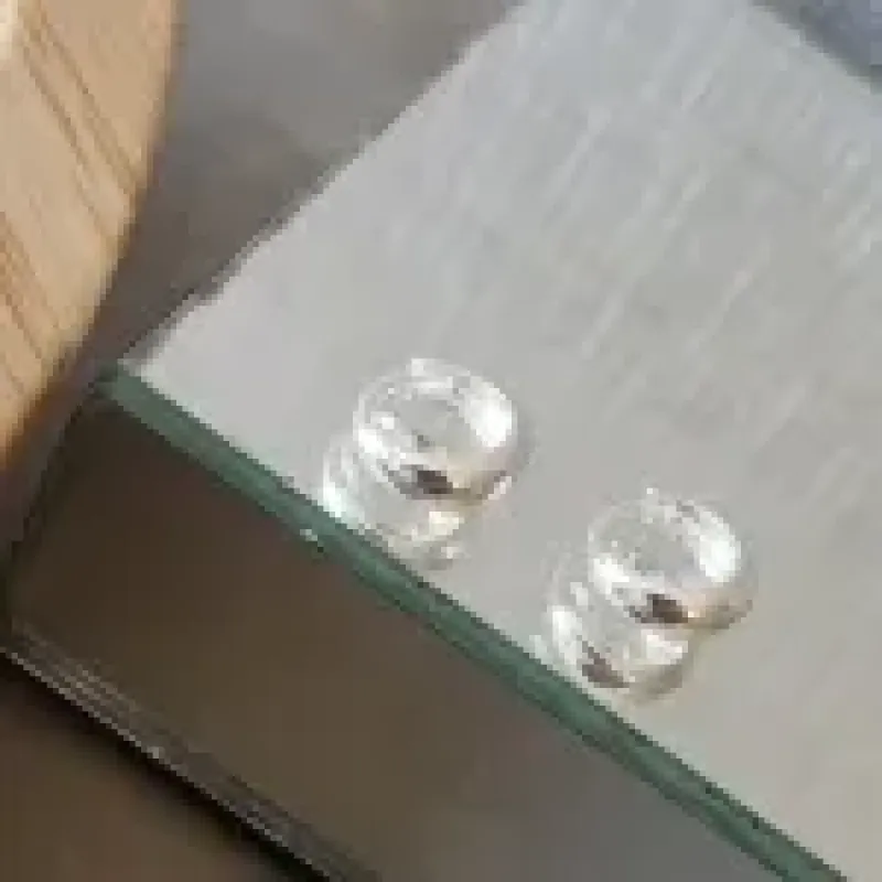 BRINCO PRATA ARGOLA GOTA LISA P