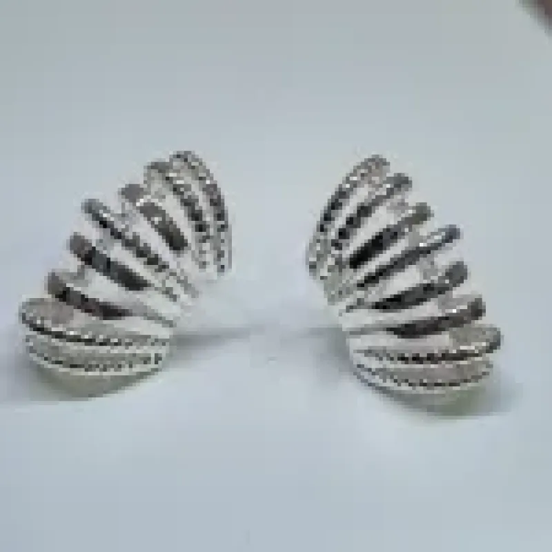 BRINCO PRATA CONCHA	