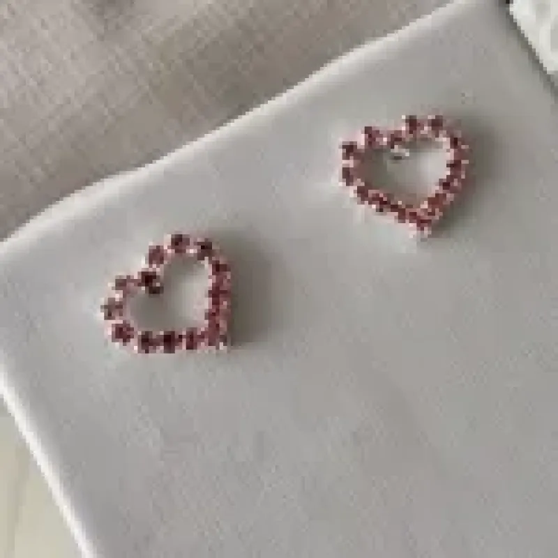 BRINCO PRATA CORAÇÃO PINK