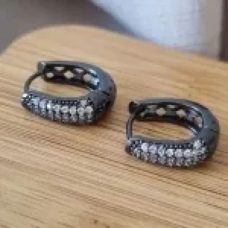 BRINCO RN ARGOLA ZIRC LUXO	