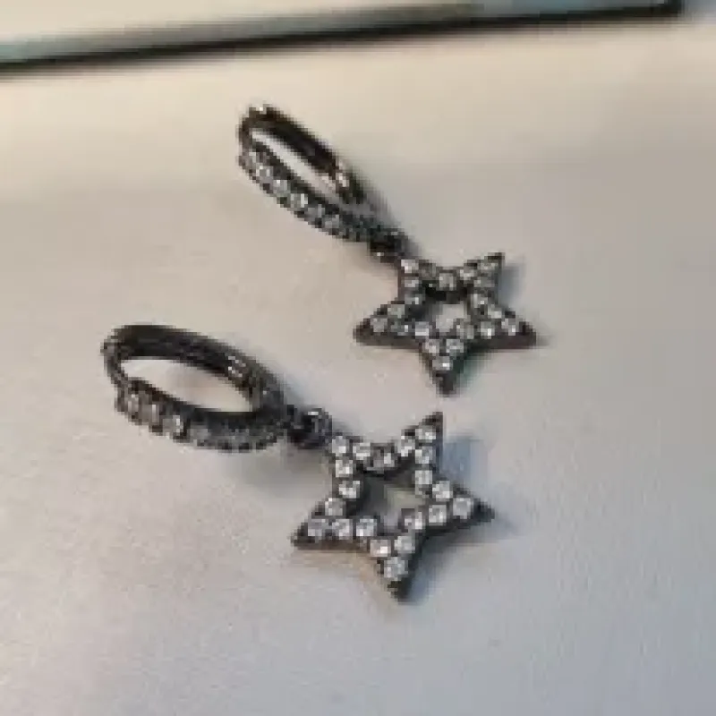 BRINCO RODIO NEGRO ARGOLA ESTRELA	
