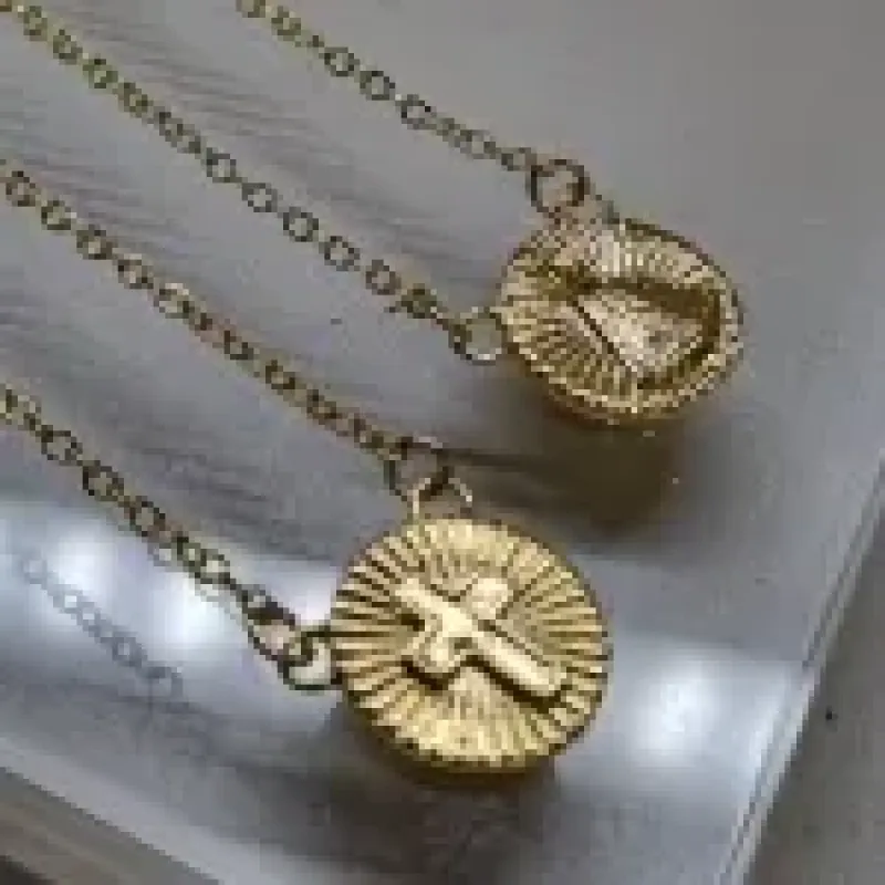 COLAR OURO ESCAP NS CRUZ	