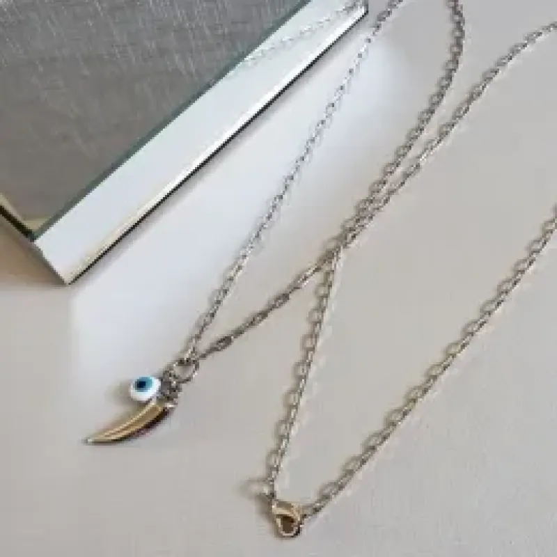 COLAR PRATA LONGO DENTE OLHO GREGO