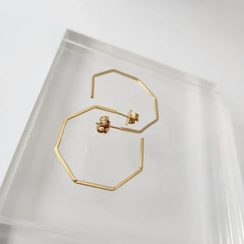 BRINCO OURO ARGOLA OCTAGONAL M