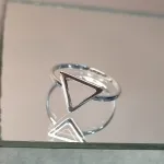 ANEL PRATA TRIANGULO	