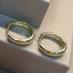 BRINCO ARGOLA OURO LISA GOTA  M	