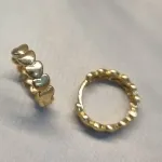 BRINCO OURO ARGOLA CORAÇÕES G	