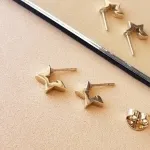 BRINCO OURO ARGOLA ESTRELA P