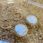 BRINCO OURO ARGOLA PÉROLA B