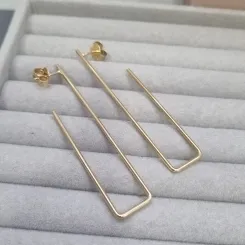 BRINCO OURO ARGOLA RETANGULO G	
