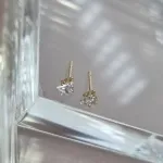 BRINCO OURO CRISTAL T P	