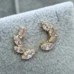 BRINCO OURO EAR CUFF CRISTAIS	