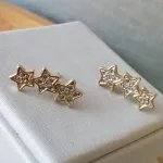 BRINCO OURO EAR CUFF ESTRELAS ZIRC