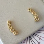 BRINCO OURO EAR CUFF FLORES