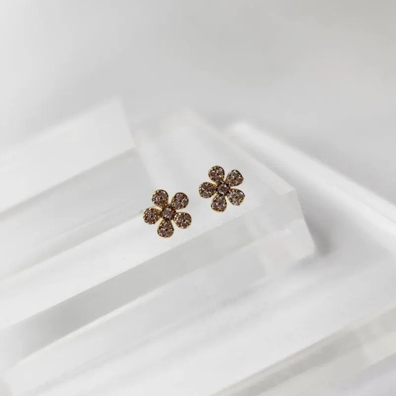 BRINCO OURO FLOR M