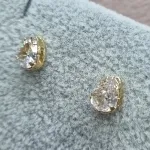 BRINCO OURO GOTINHA CRISTAL	