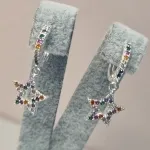 BRINCO PRATA ARGOLA ESTRELA RAINBOW	