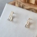 BRINCO PRATA ARGOLA GOTA VAZADA PINO