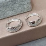 BRINCO PRATA ARGOLA M PONTOS LUZ