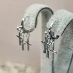 BRINCO PRATA ARGOLINHA 6 CRUZ	