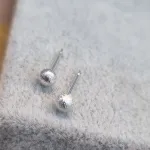 BRINCO PRATA BOLA CRAQUELADA P