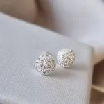 BRINCO PRATA BOLA ZIRC M	