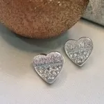 BRINCO PRATA CORAÇÃO MEIO ZIRC	