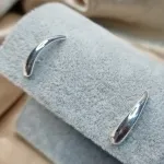 BRINCO PRATA EAR HOOK LISA CURVA