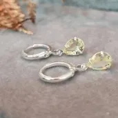 BRINCO PRATA TRANQUETA GOTA AMARELA	