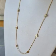 COLAR OURO CORAÇÕES CHAPADOS	