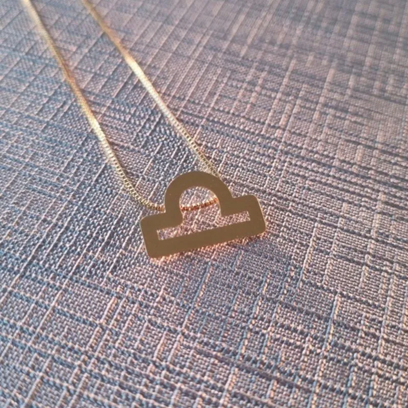 COLAR OURO LIBRA