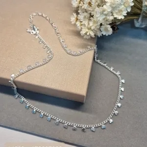 COLAR PRATA CHOKER CORAÇÕES FIXAS	
