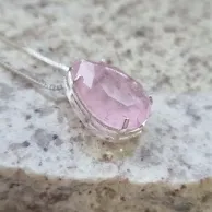 COLAR PRATA KUNZITA	