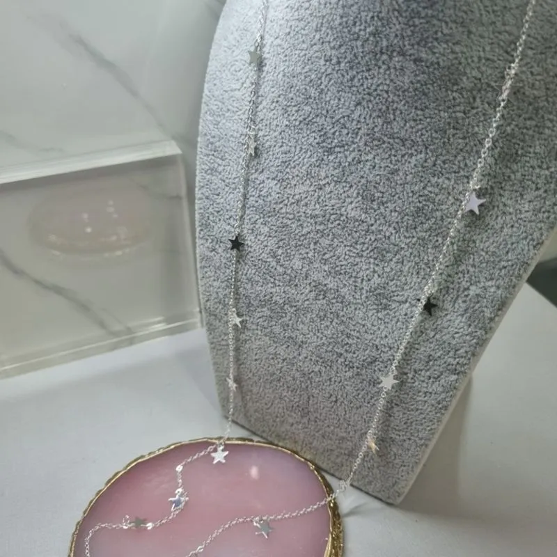 COLAR PRATA LONGO ESTRELAS