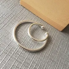 PIERCING FAKE PRATA CIRCULOS