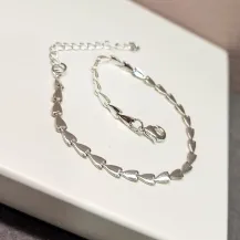 PULSEIRA PRATA SETINHAS