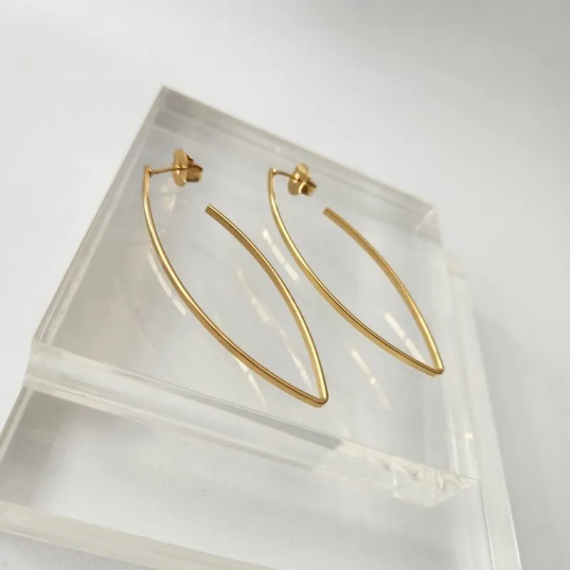 BRINCO OURO ARGOLA FOLHA
